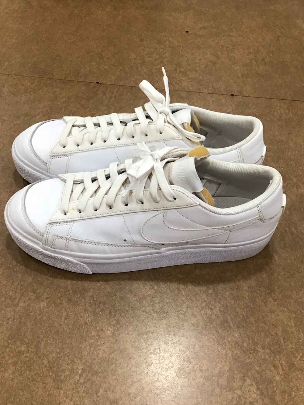 Nike Blazer Low Platform White/White/White Low-Top Leather Sneakers Women’s 10.5